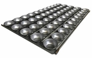 Self Cutting Party Pie Tray Round -5 Rows x 11, 16 Inch - Uncoated - R105516
